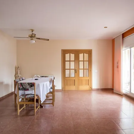 Belvilla By Oyo Casa Crepuscle El Vendrell
