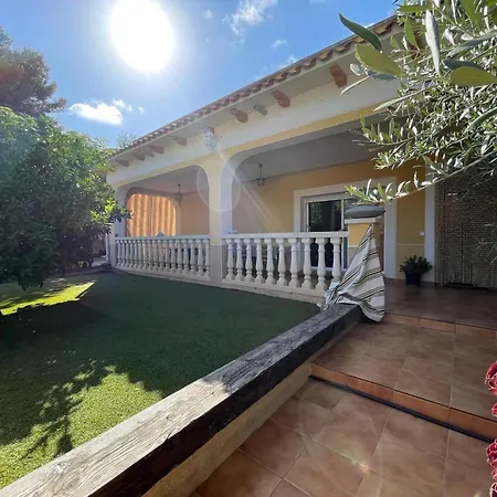 Pet-friendly With Pool El Vendrell